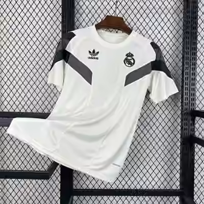 24/25 Real Madrid White Retro Special Edition S-2XL